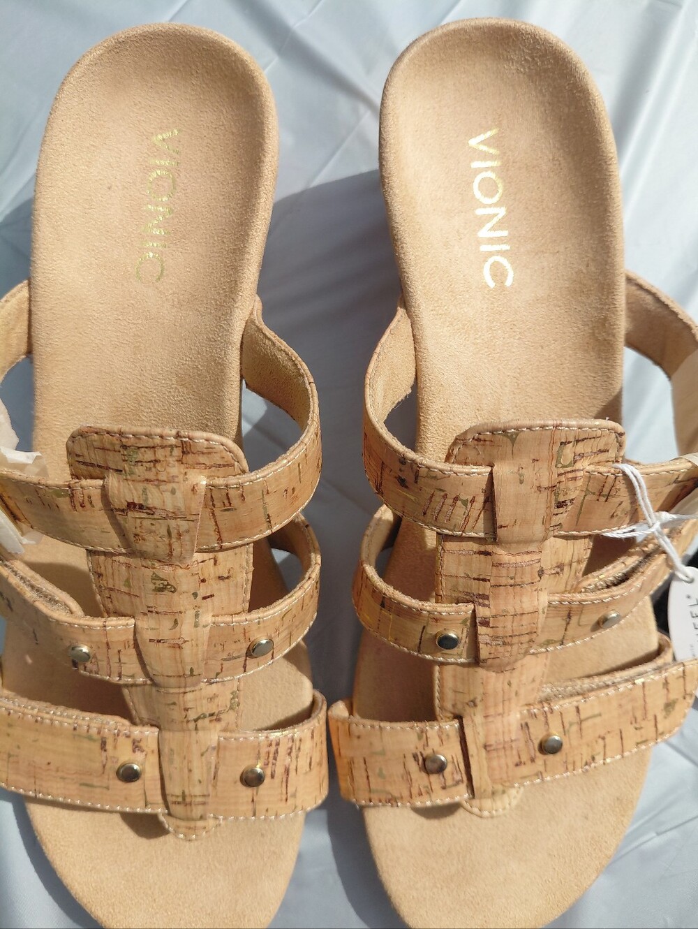 NWT Sz 9 Vionic Orthaheel Park Radia Adjustable Straps Wedge Slides Gold Cork - Picture 3 of 13